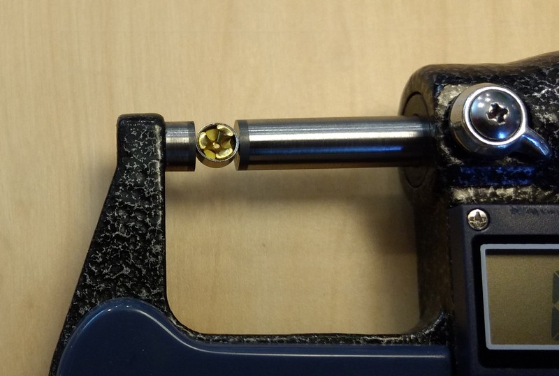 Large pistol primer measurement